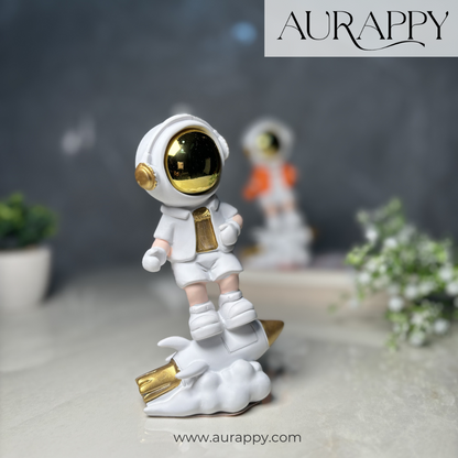 Versatile Astronaut Figurine showpiece – Perfect for Home Décor, Office Desk, Car Dashboard, and Gifts