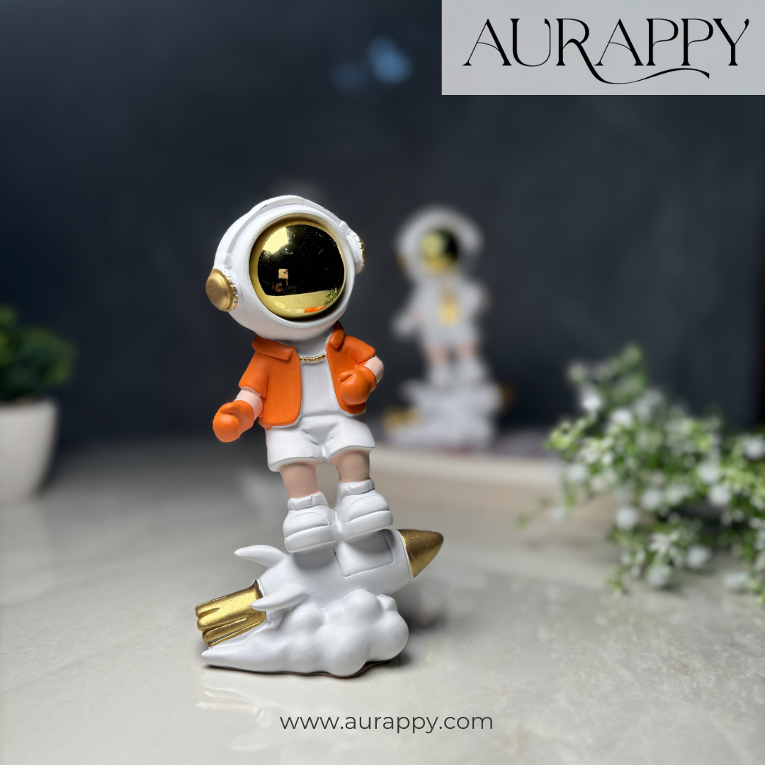 Versatile Astronaut Figurine showpiece – Perfect for Home Décor, Office Desk, Car Dashboard, and Gifts